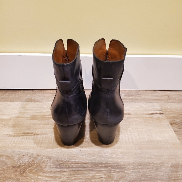 Nine West Black Booties, size 9.5 - Picture 8 of 11